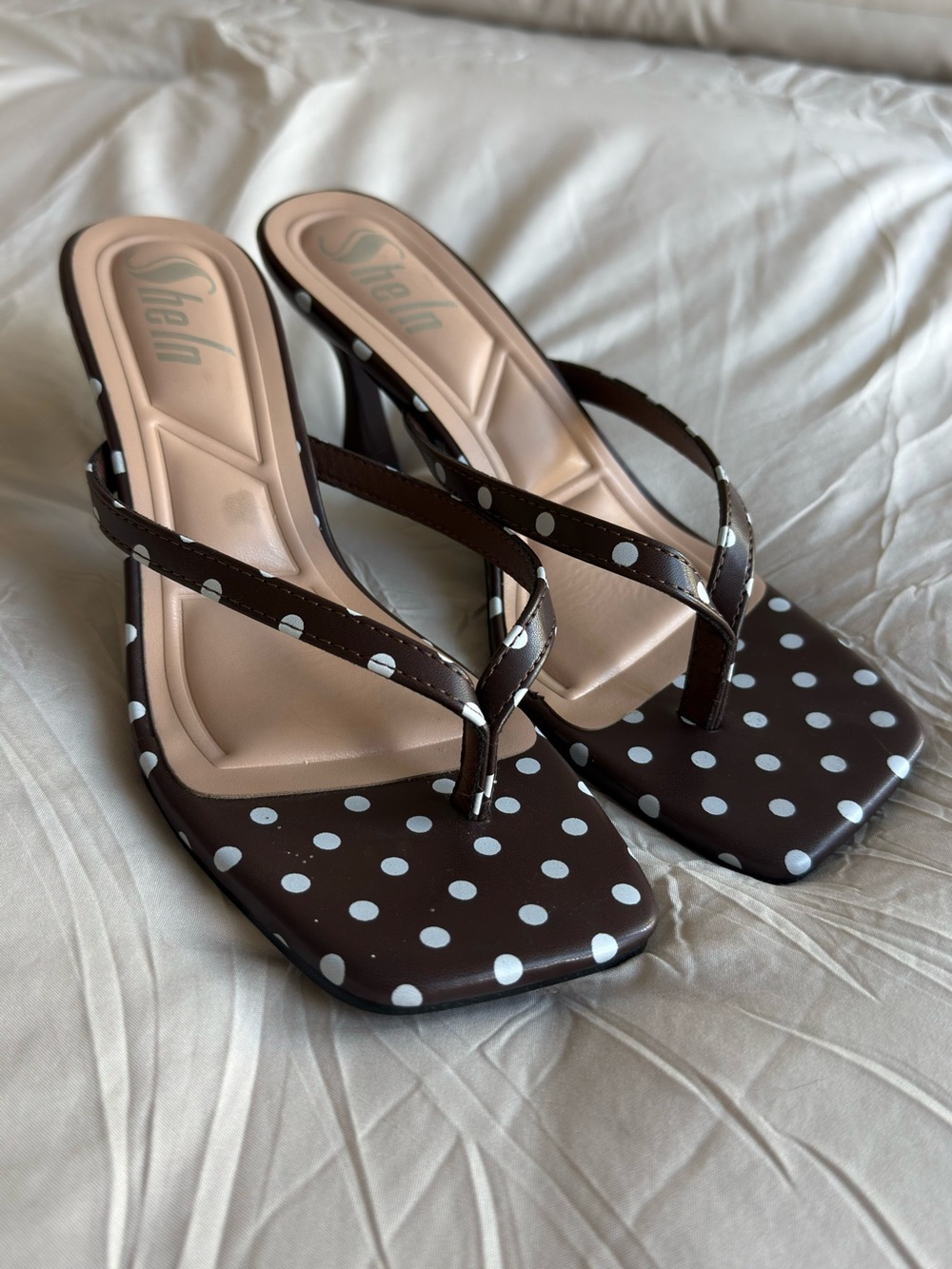 Brown Polka Dot Thong Sandals - Brown/White